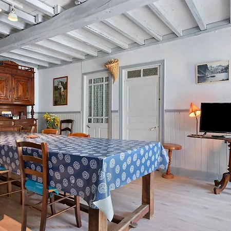 Holiday home Casa De Hilhou, Vallee Du Biros