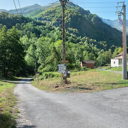 Prázdninový dům Casa De Hilhou, Vallee Du Biros *
